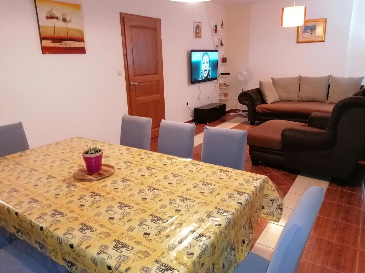 House Srima-Vodice Dalmatiaヴィラ エクステリア 写真