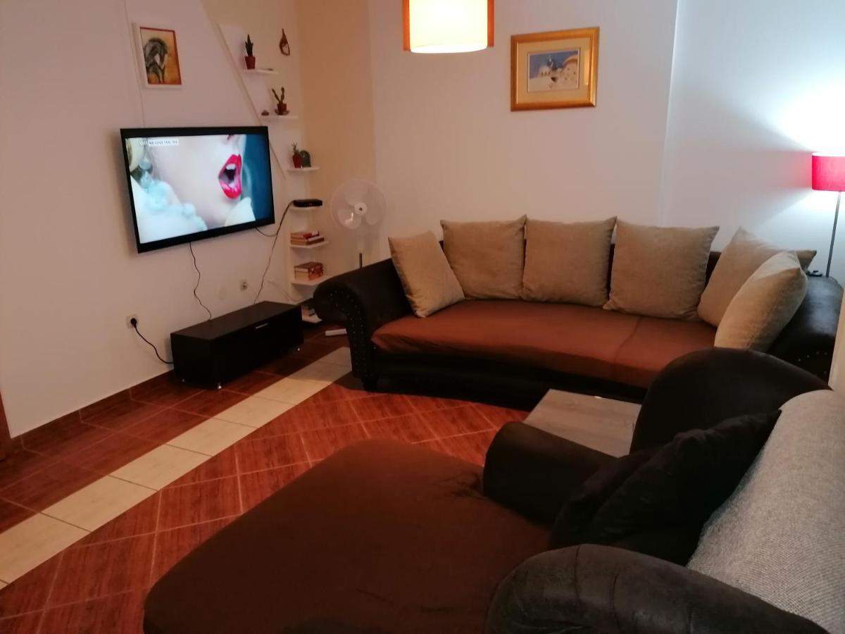 House Srima-Vodice Dalmatiaヴィラ エクステリア 写真