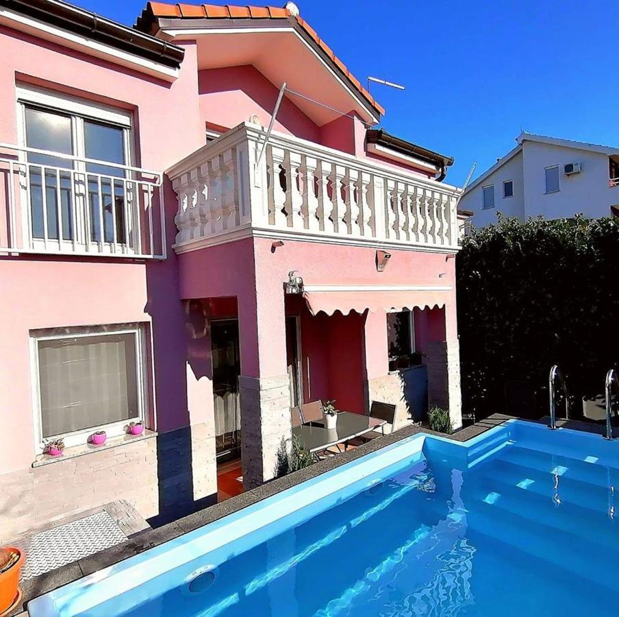 House Srima-Vodice Dalmatiaヴィラ エクステリア 写真